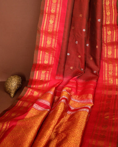 Maroon Gadwal Silk Saree - PattuCheeralu