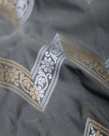 Grey Katan Banarasi Silk Saree - PattuCheeralu